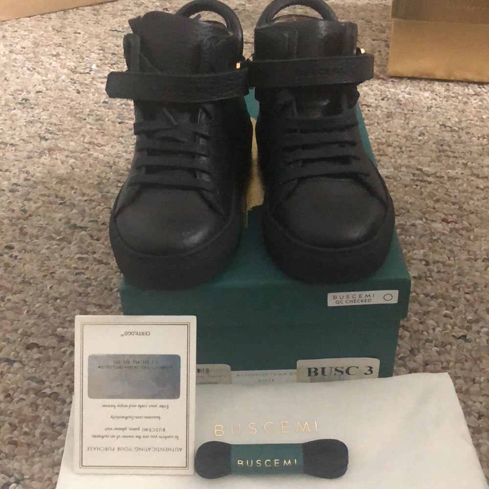 BUSCEMI Sneakers Toddler boys sz 9 1/2
